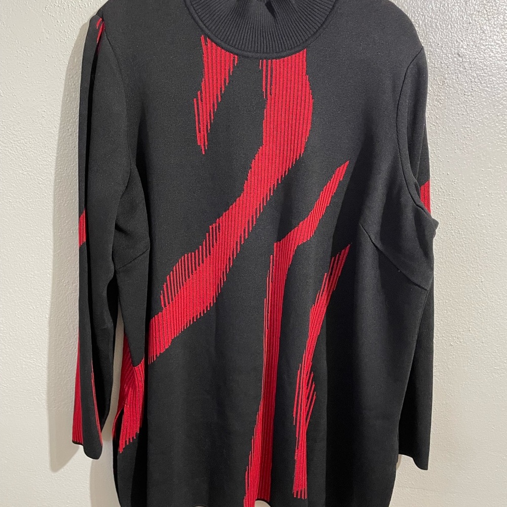 Artwear Abstract NWT Textured Knit Long Sweater Black Red 1X USA Artsy Ming Wang